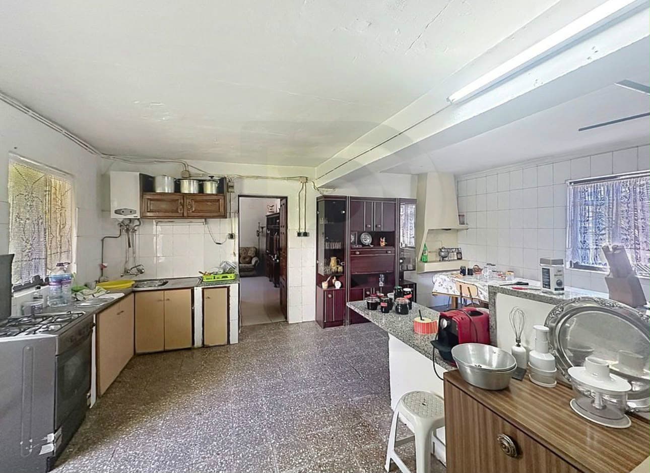Property 16