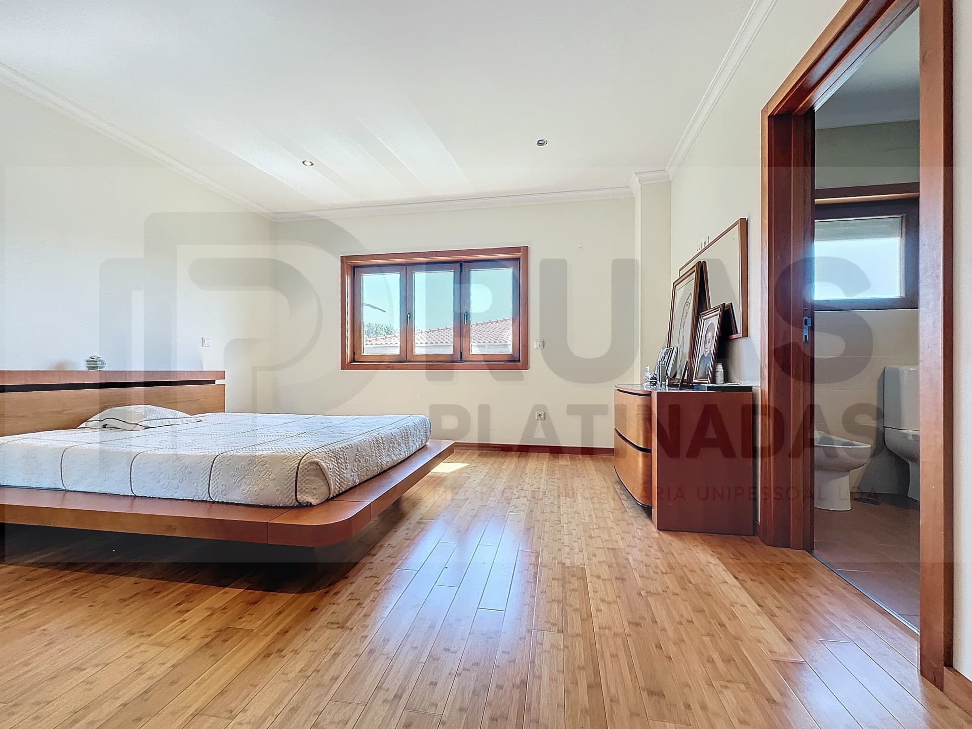 Property 28