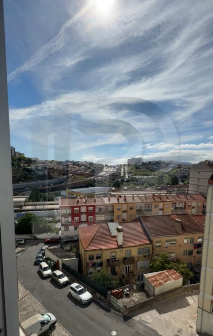 T2 Renovado em Excelente Estado – Agualva-Cacém
