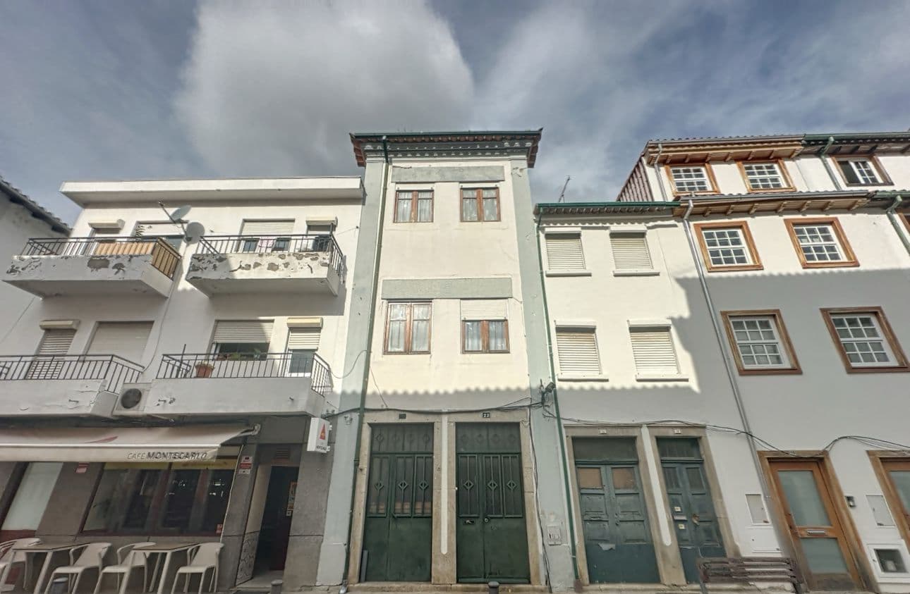 Moradia na zona histórica, junto ao Castelo de Bragança